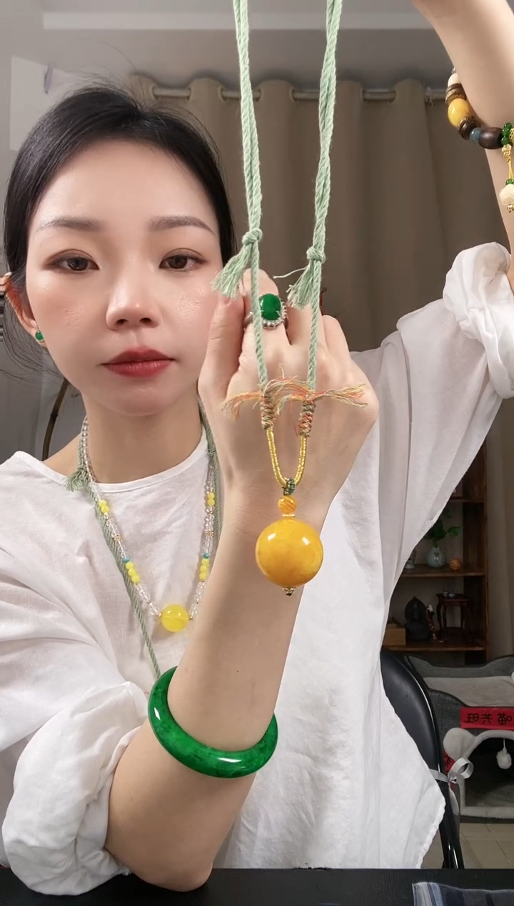 【闪购商品】琥珀颈饰未镶嵌E322EEEEE