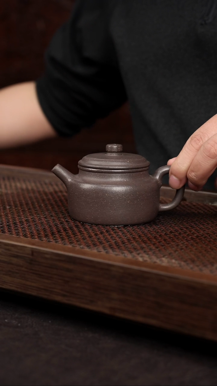 【闪购商品】紫砂茶壶千禧紫泥德钟{小}