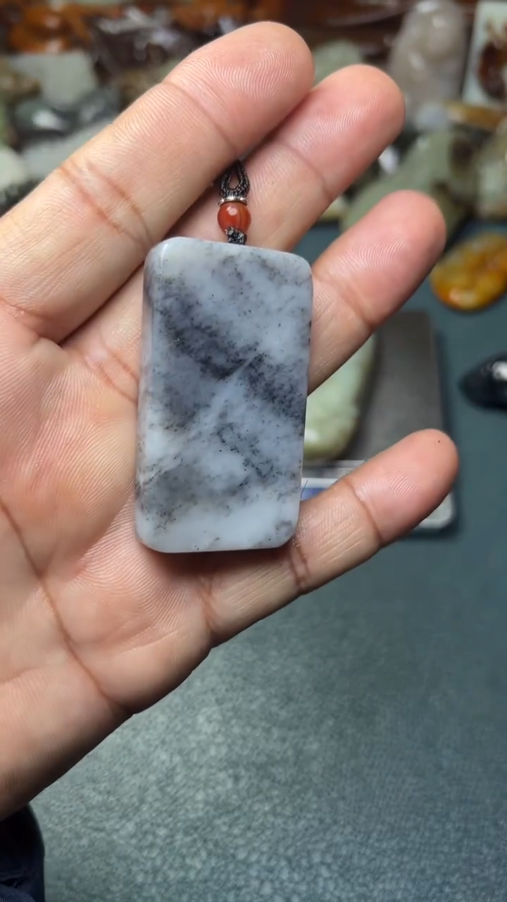 未镶嵌和田玉挂件-