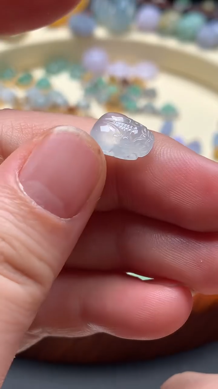 【闪购商品】翡翠颈饰未镶嵌翡翠貔貅