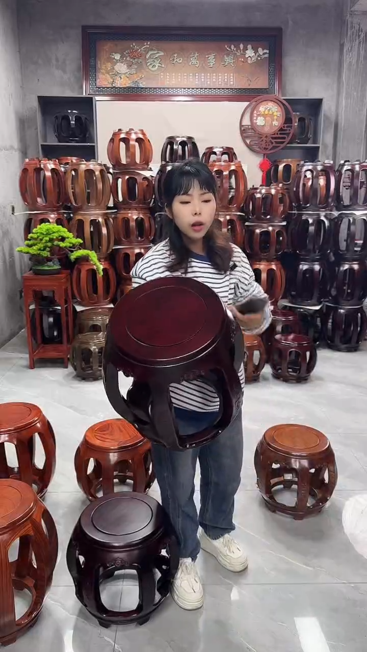 【闪购商品】花梨木类家具酸枝色大号雕花鼓凳一对（两条）