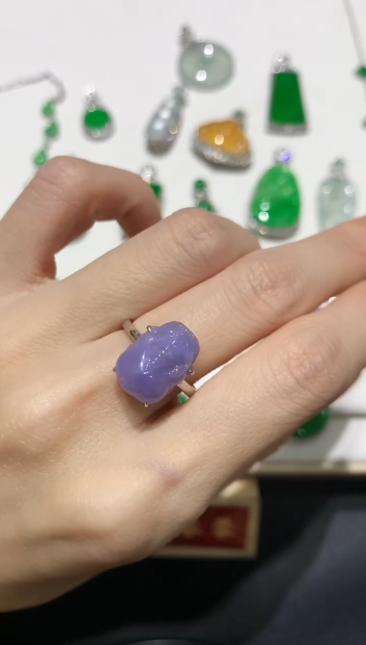 【闪购商品】翡翠吊坠(不含链)18K金镶嵌团购6