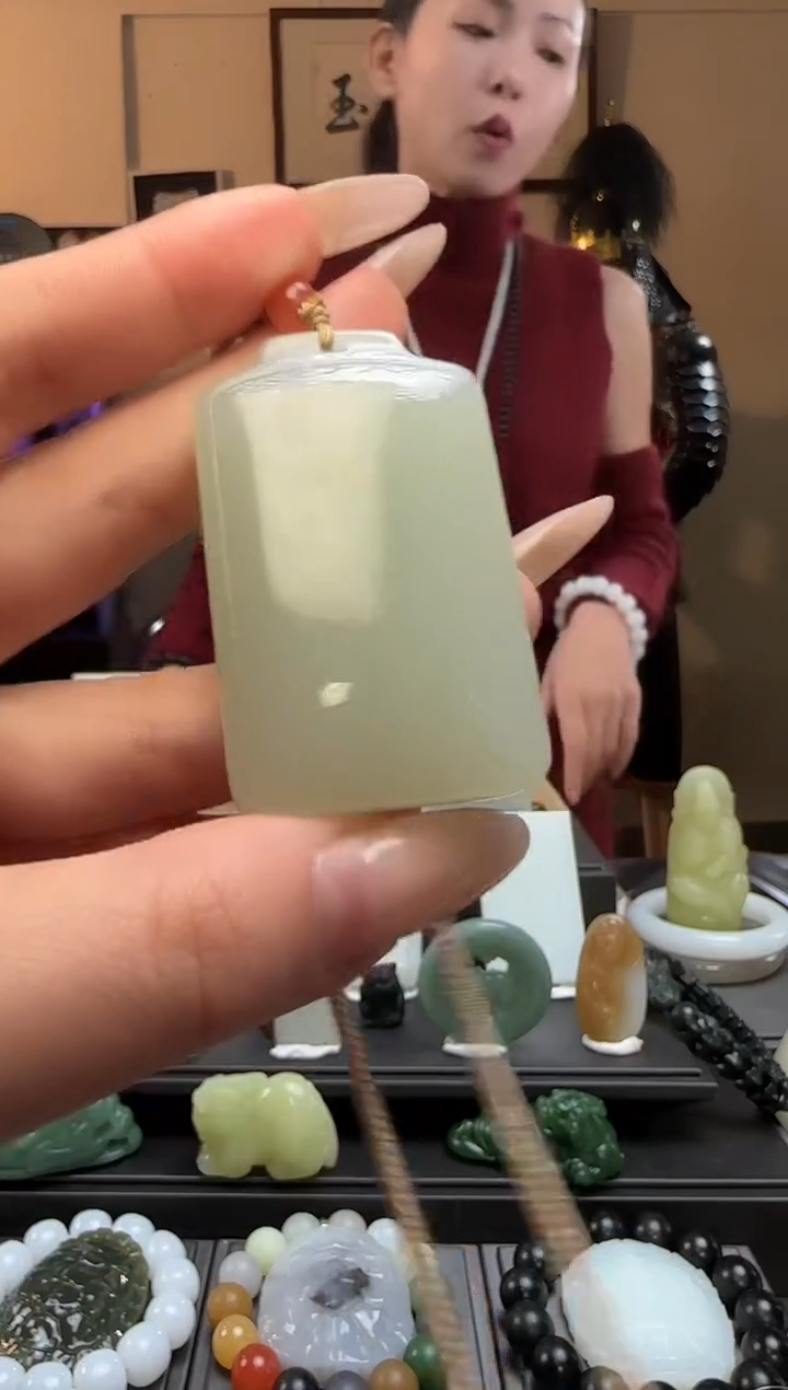 【闪购商品】和田玉晴水无事牌未镶嵌吊坠