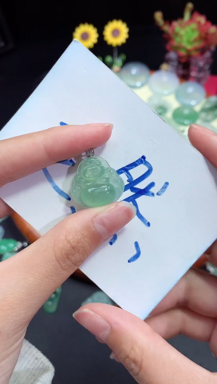 【闪购商品】翡翠颈饰未镶嵌佛公