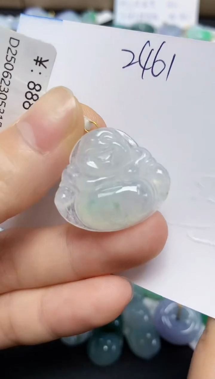 翡翠18K金镶嵌颈饰天然缅甸翡翠A货