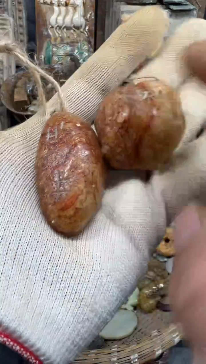 未镶嵌和田玉（糖玉）挂件111111