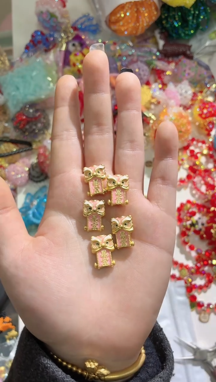 琉璃1350醒狮暴富头通孔5个