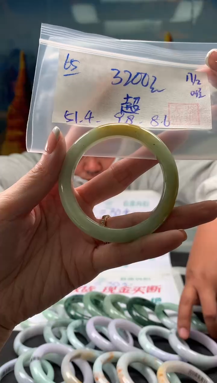 【闪购商品】翡翠手镯未镶嵌翡翠手镯 下单联系小耳机#65