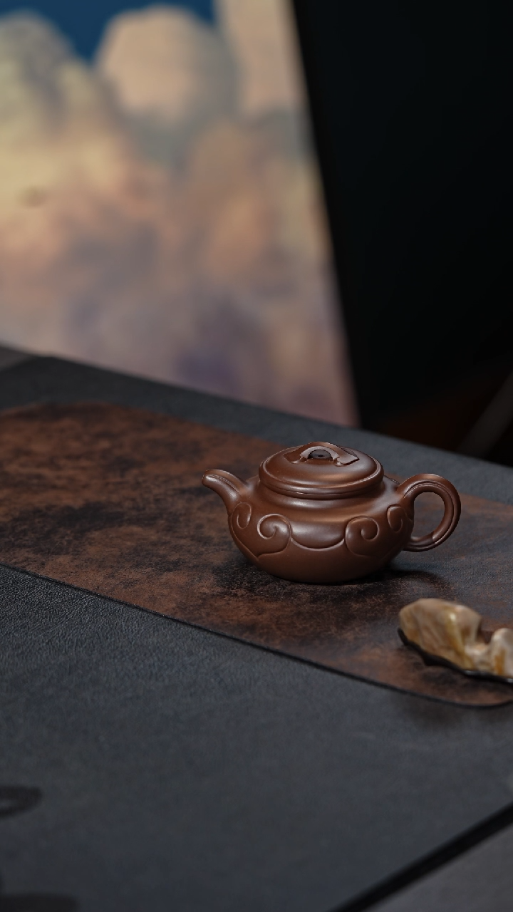 【闪购商品】紫砂茶壶仿古如意             