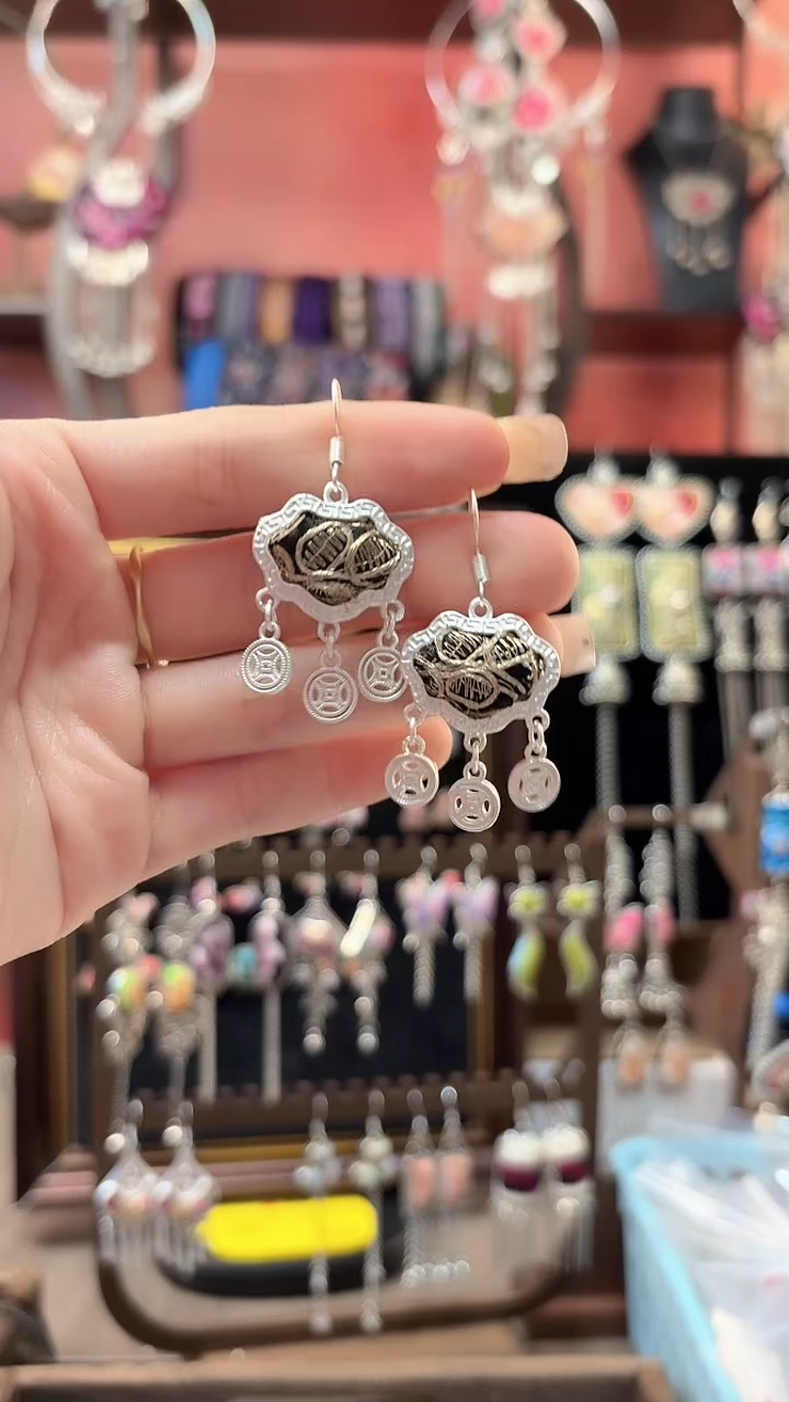 织绣 云织谣民族风精美饰品   233