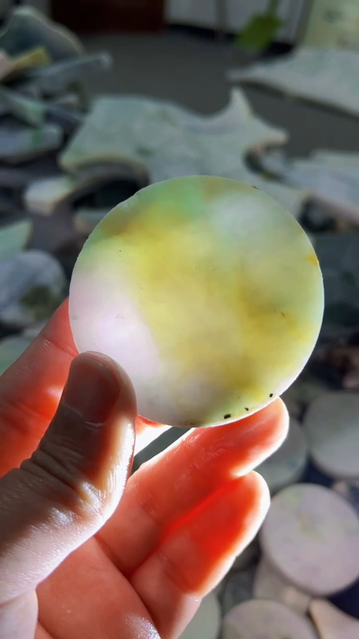 【闪购商品】翡翠挂件未镶嵌A货康壹213