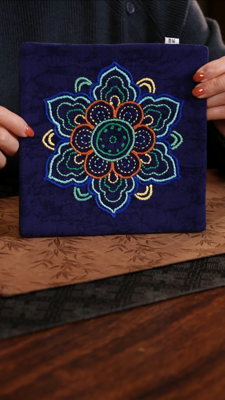 【闪购商品】织绣宝相花正方形杯垫D款