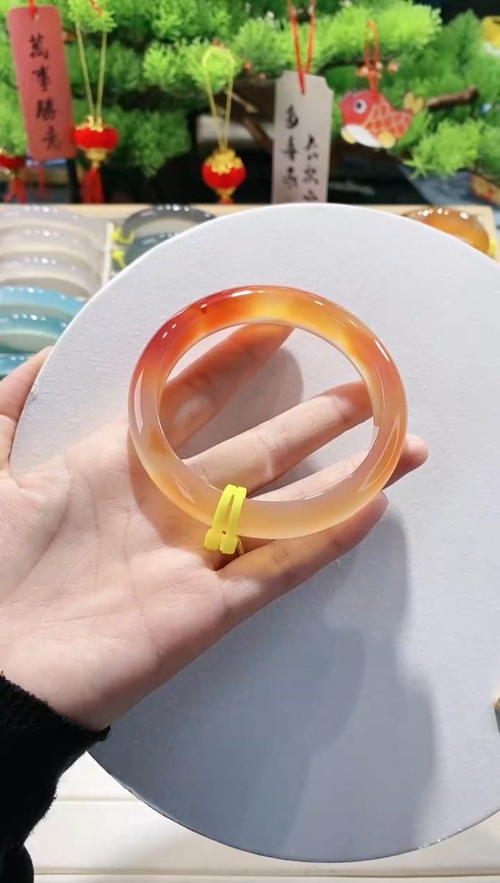 【闪购商品】玛瑙/玉髓手镯未镶嵌136-64.7