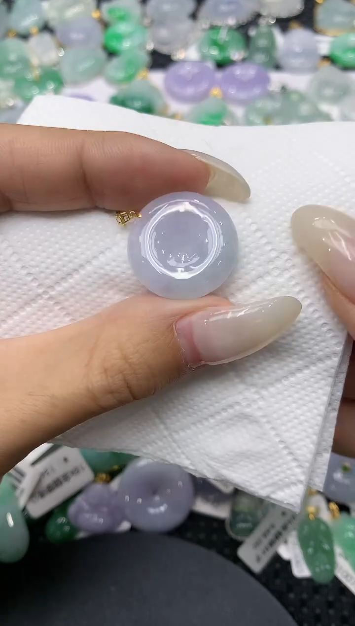 颈饰18K金镶嵌翡翠11111111111