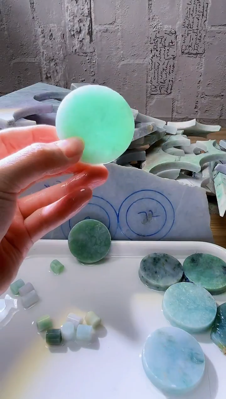 裸石翡翠天然翡翠A货古 南 557