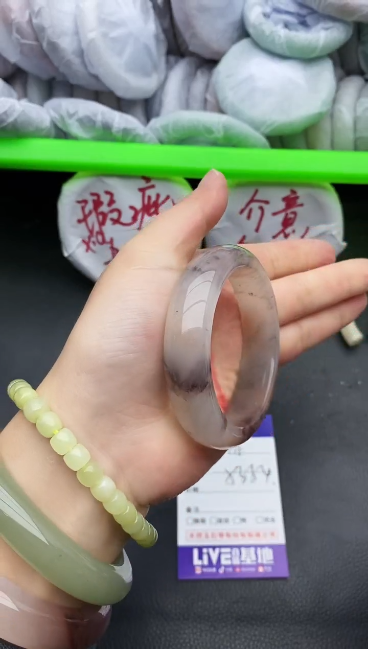 未镶嵌手镯石英质玉瑕疵175+53/54