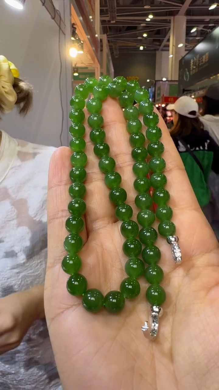 和田玉未镶嵌颈饰杭州珠宝展假一罚十