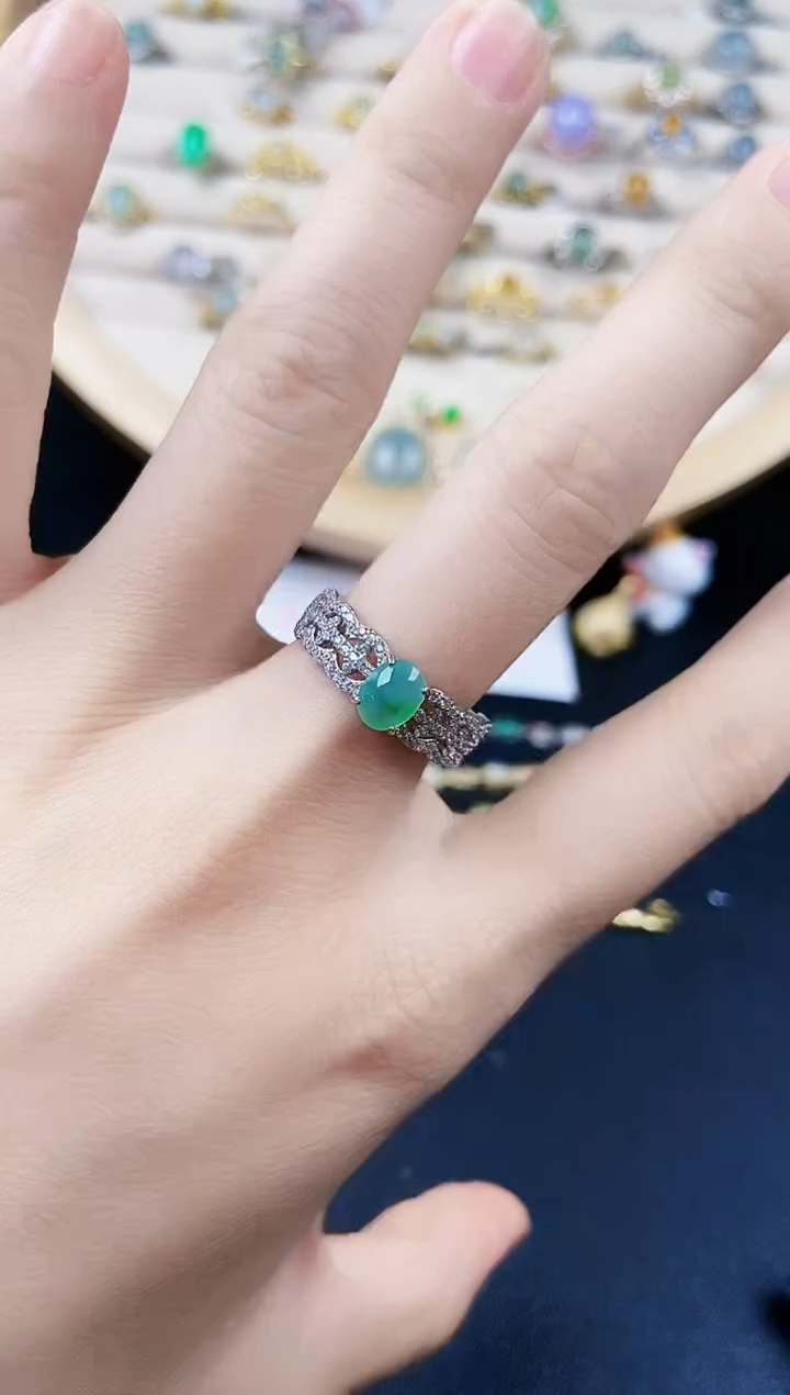 【闪购商品】翡翠戒指银S925镶嵌12112111