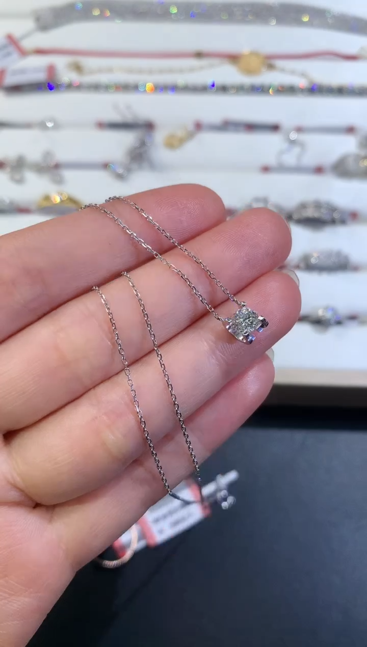 【闪购商品】钻石套链18K金镶嵌Z197|3800