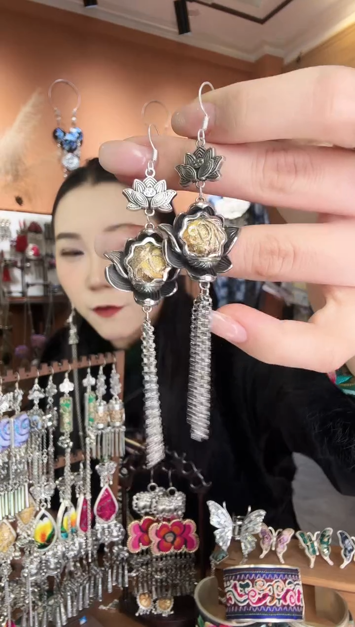 刺绣纯手工民族风耳环