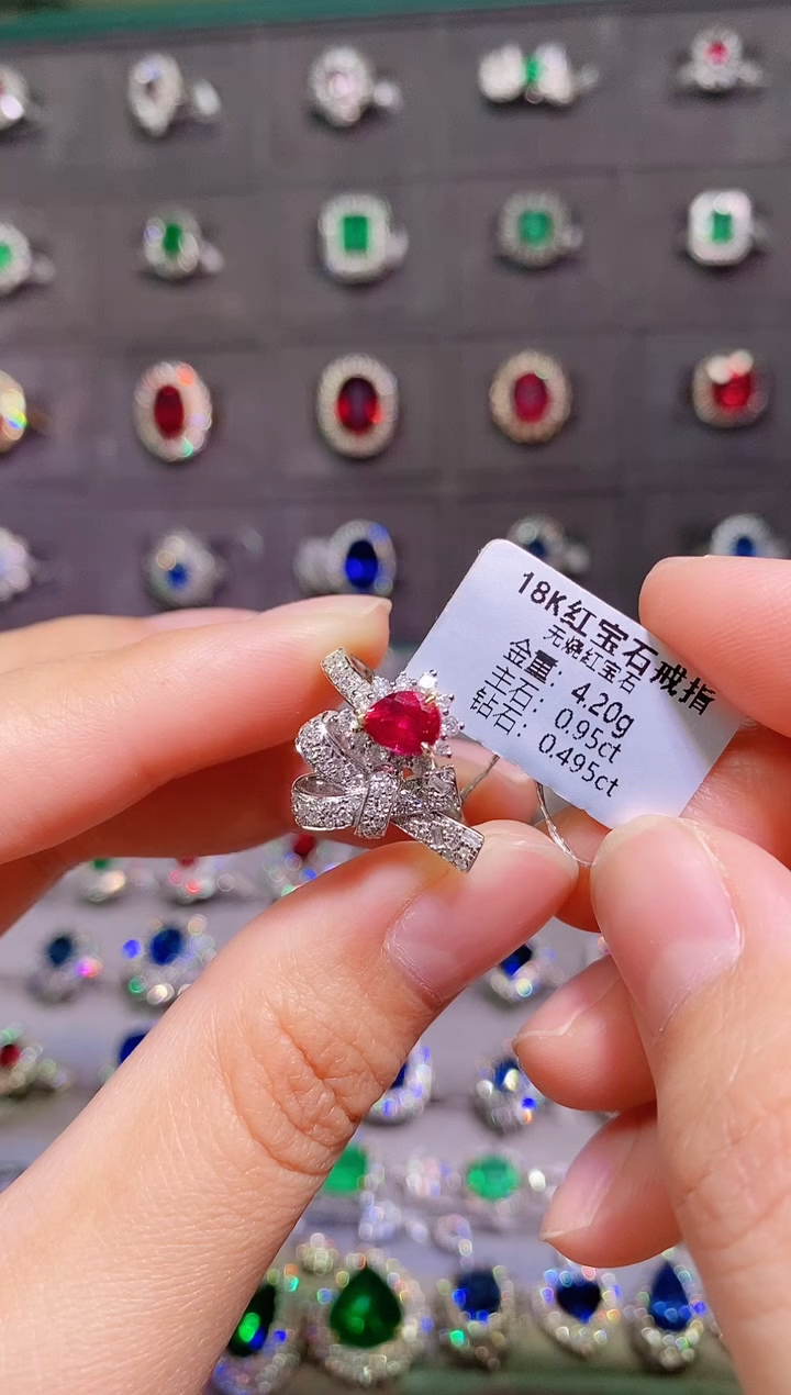 【闪购商品】红宝石18K金戒指18K金镶嵌.