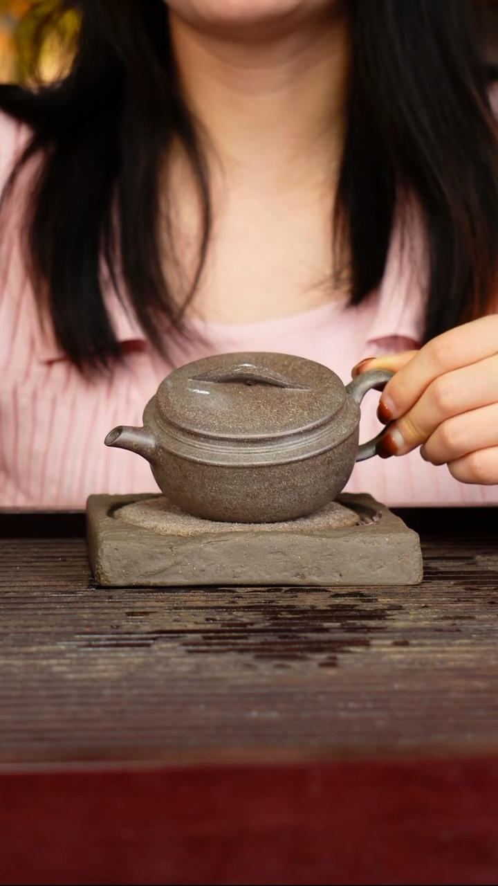 宜兴原矿紫砂壶茶壶宜兴原矿紫砂壶茶壶130C