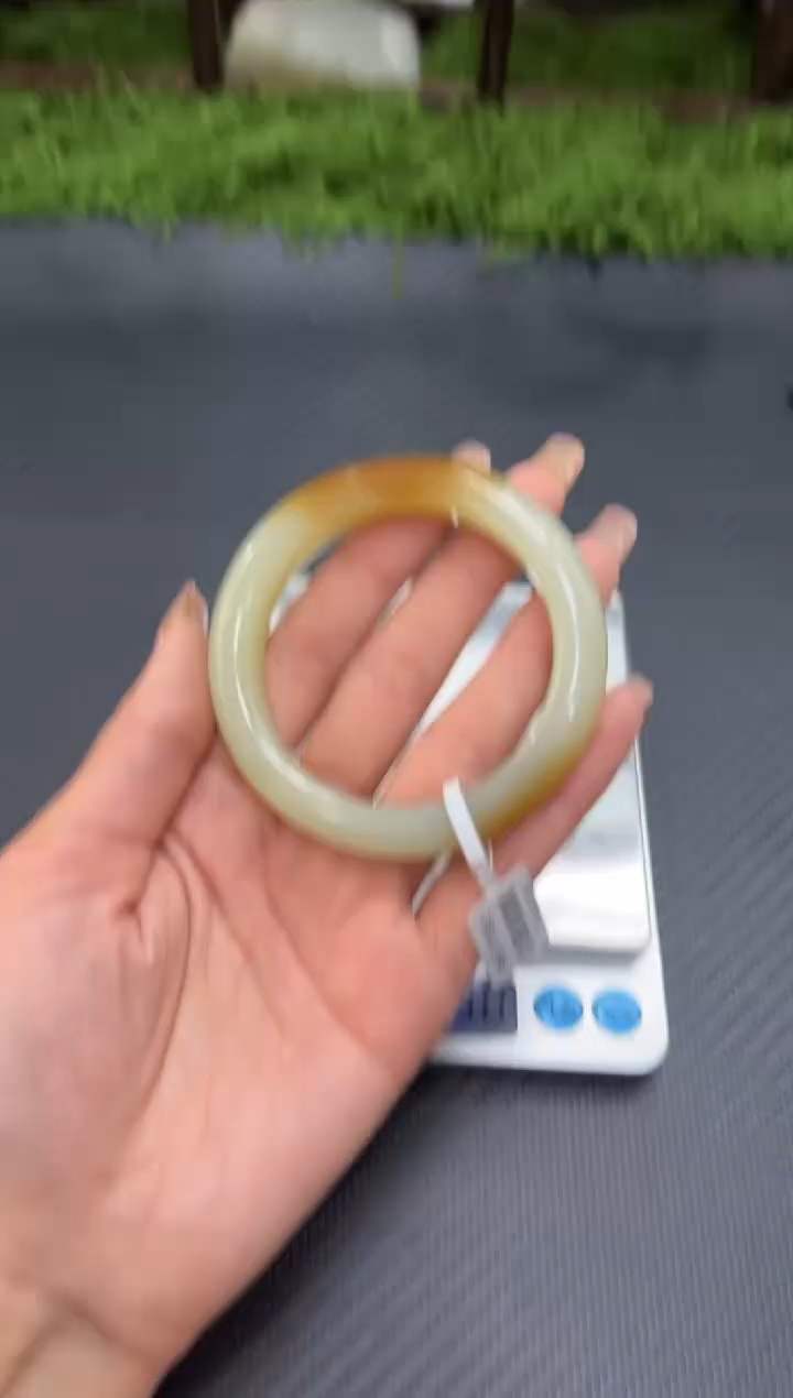 未镶嵌手镯和田玉若羌微色差56m