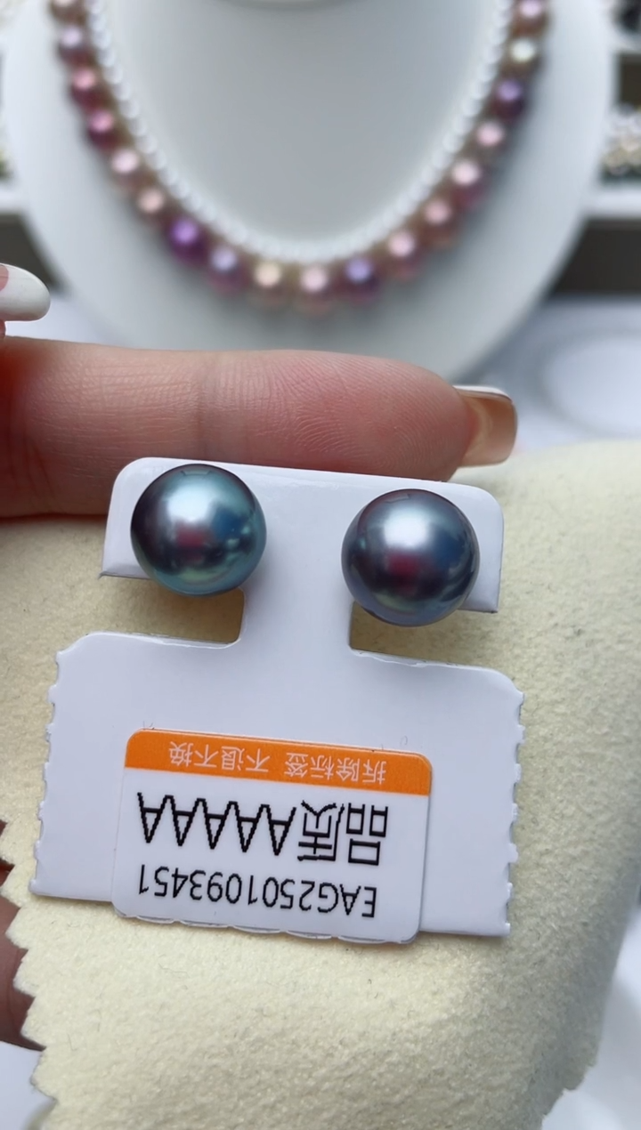 【闪购商品】拼合珍珠（马贝珠）耳饰18K金镶嵌W133
