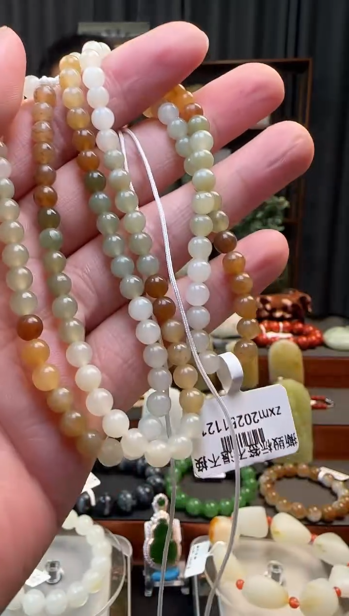 吊坠(不含链)未镶嵌和田玉项链卡5+