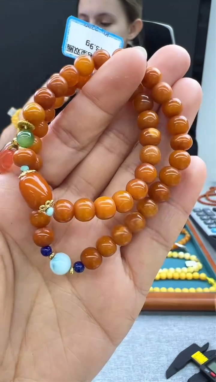 【闪购商品】琥珀颈饰未镶嵌331秒拍号