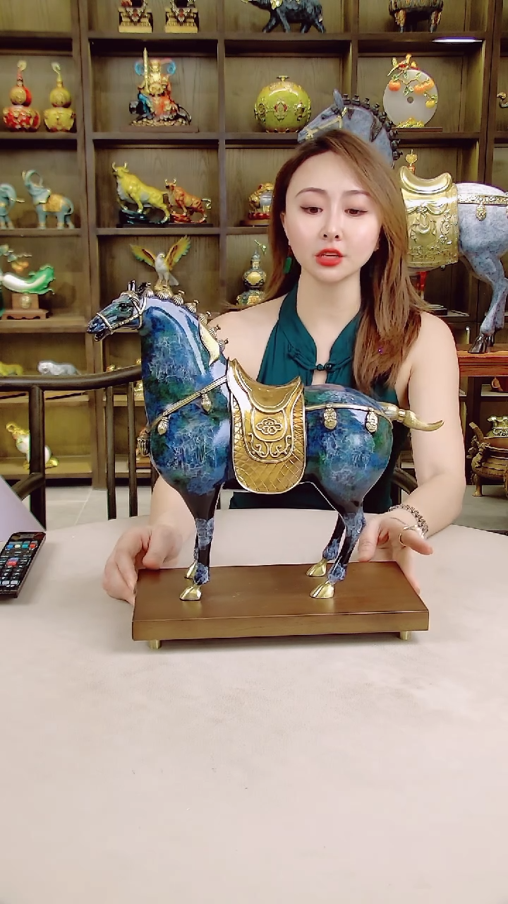 黄铜中号盛世唐马