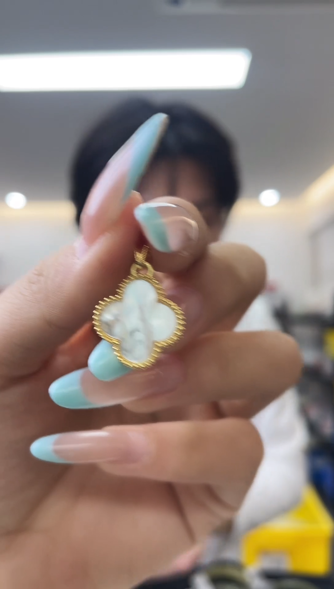 18K金镶嵌贝壳（贝母）·（多样性发一件）