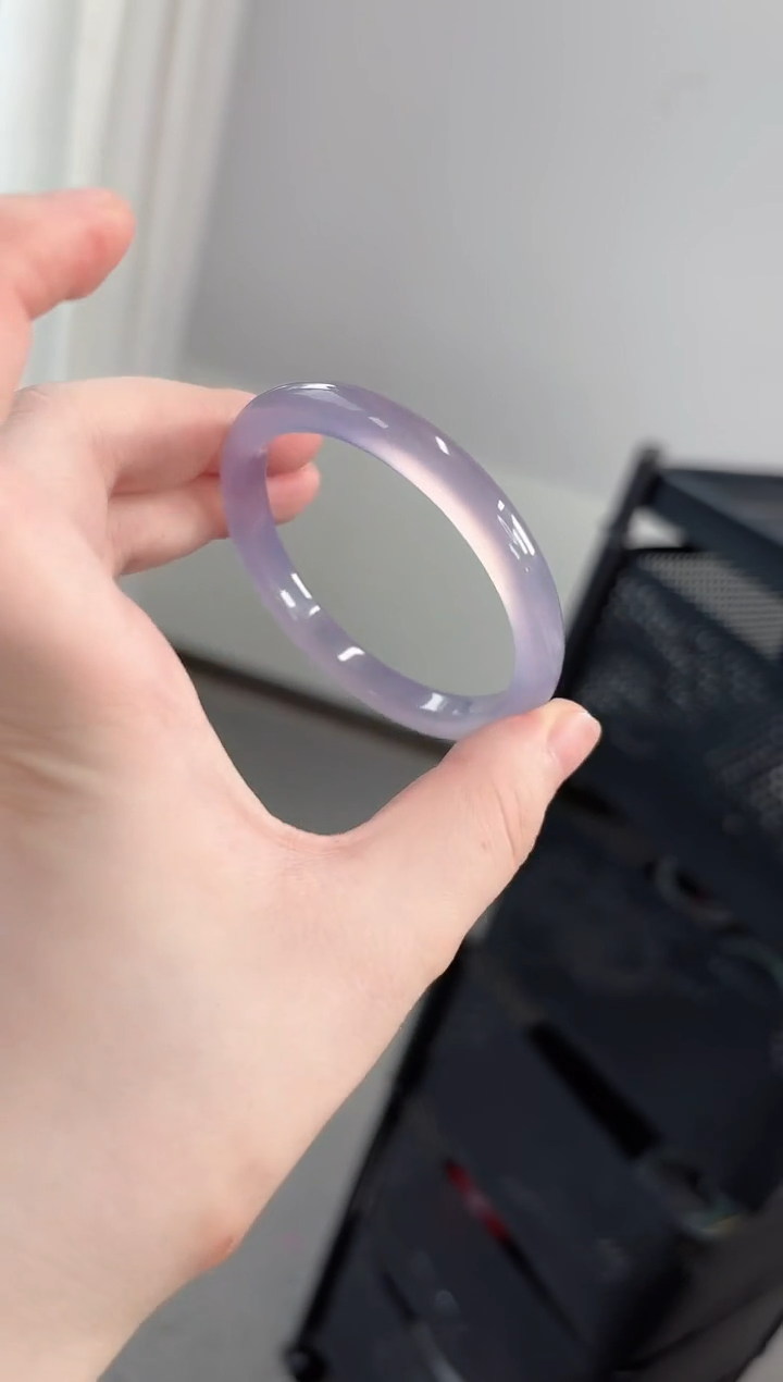 玛瑙/玉髓手镯未镶嵌54圈