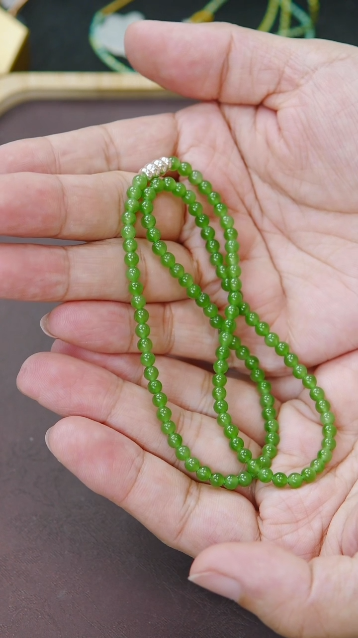 项链未镶嵌和田玉碧玉4mm小米珠项链108颗