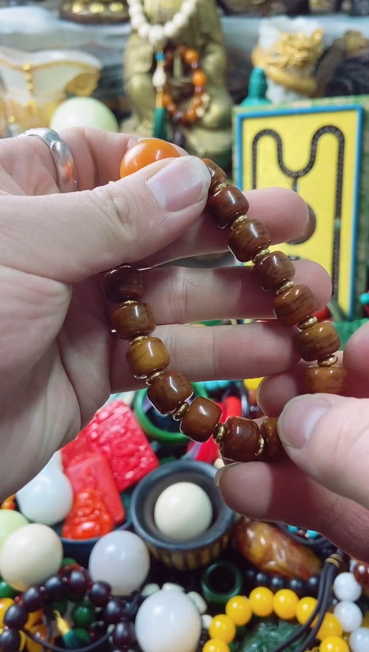 【闪购商品】蜜蜡裸石未镶嵌主播推荐主播推荐