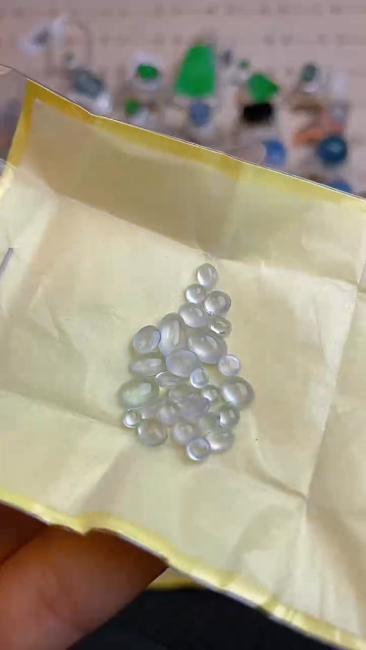 【闪购商品】翡翠耳饰未镶嵌天然A货翡翠184