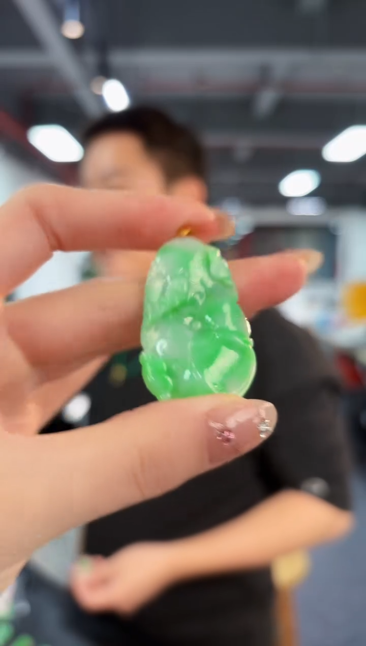 【闪购商品】翡翠颈饰18K金镶嵌 缅料A货/支持复检/一件