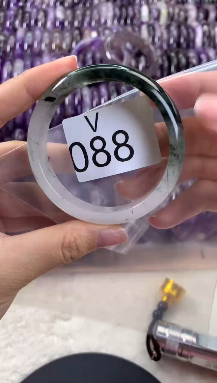 【闪购商品】水晶水晶手镯V未镶嵌088-55