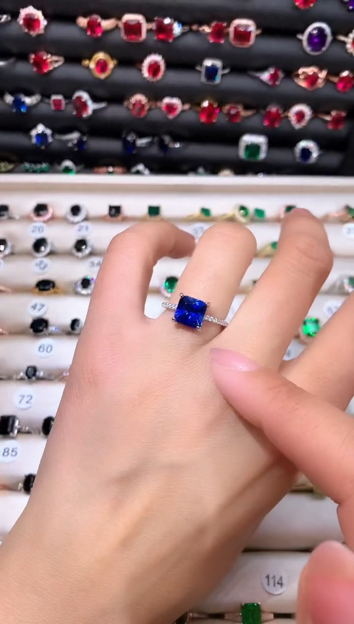 【闪购商品】蓝宝石戒指银S925镶嵌8