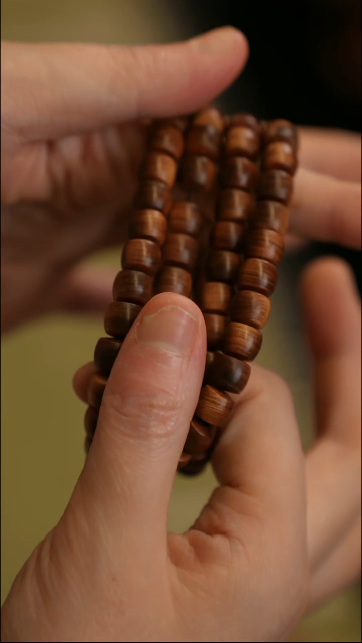 柏木（崖柏）手串/手链7x8单圈=黑油骨料崖柏