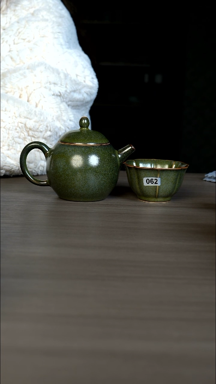 【闪购商品】杯082茶叶末龙旦微瑕加062宝相杯