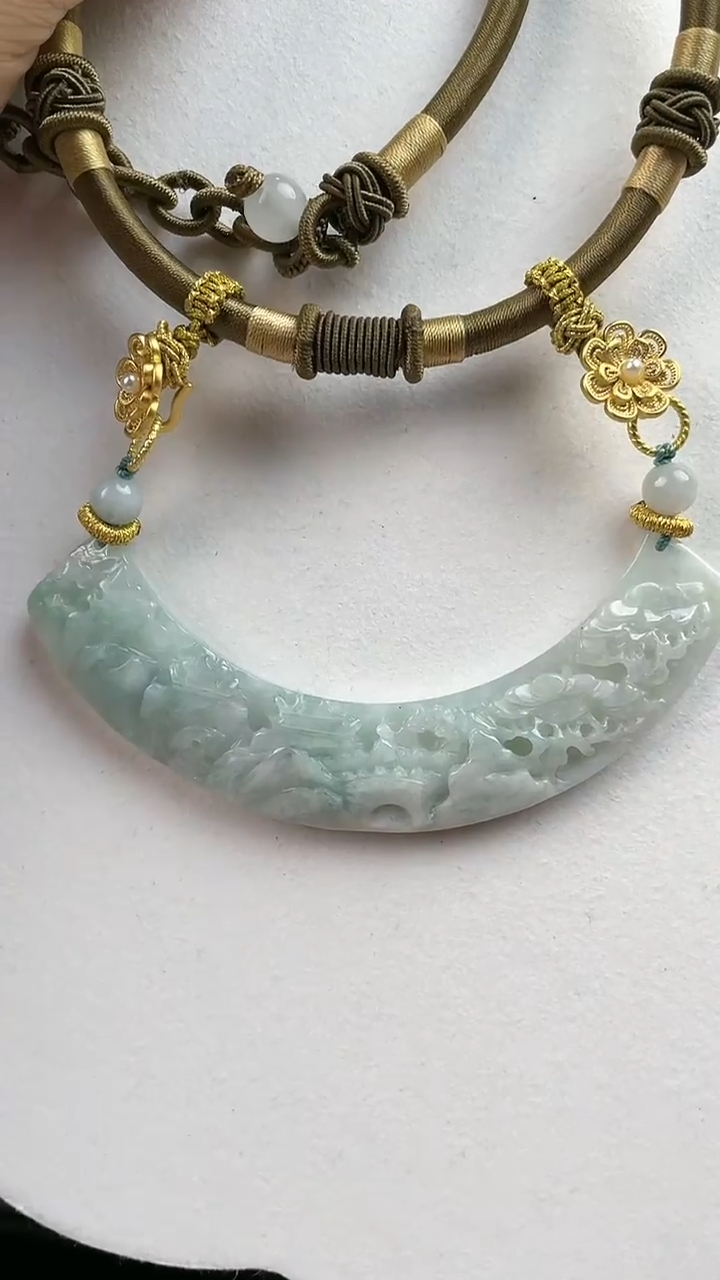 【闪购商品】翡翠颈饰未镶嵌1010(赠链)部分宝贝微瑕主播介绍为准