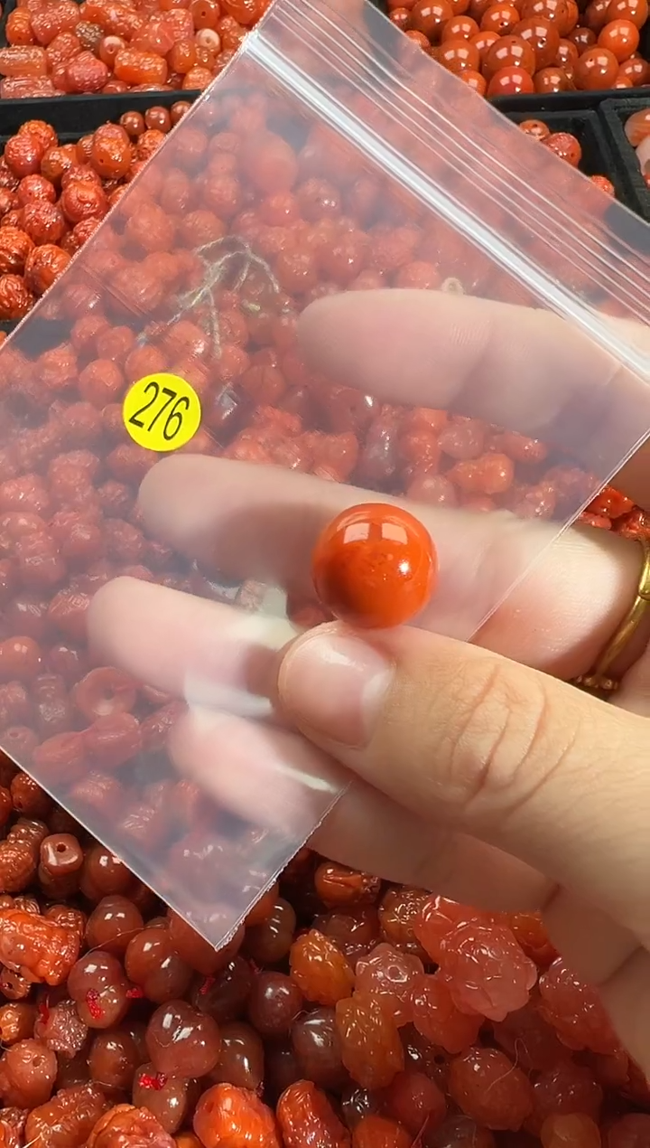 颈饰未镶嵌南红玛瑙1