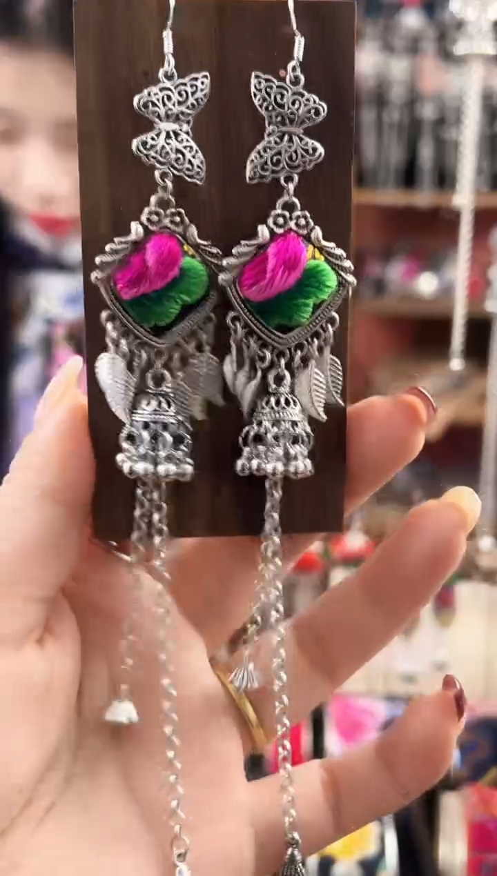 【闪购商品】织绣民族风老绣饰品349