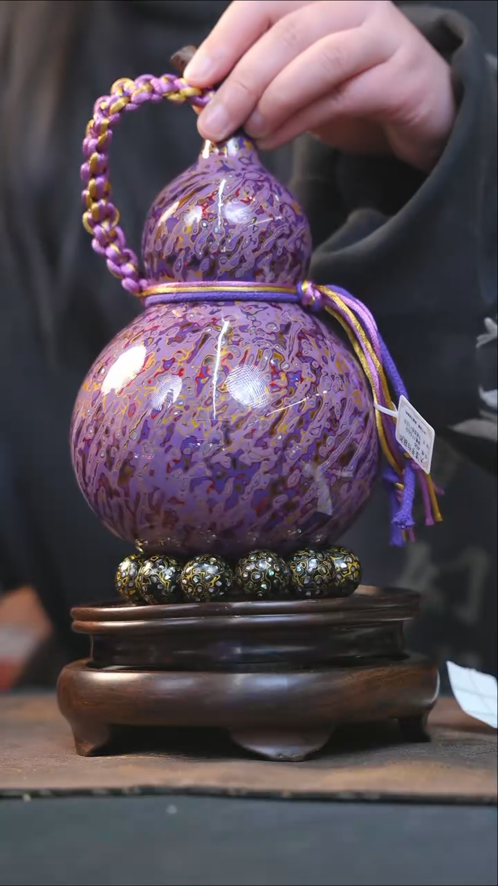 【闪购商品】YN143漆艺酒葫芦不包手串及旋转底座