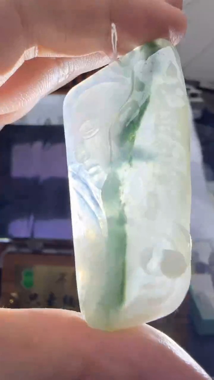 【闪购商品】翡翠挂件未镶嵌国雕谢林工（定制退货扣1000元）