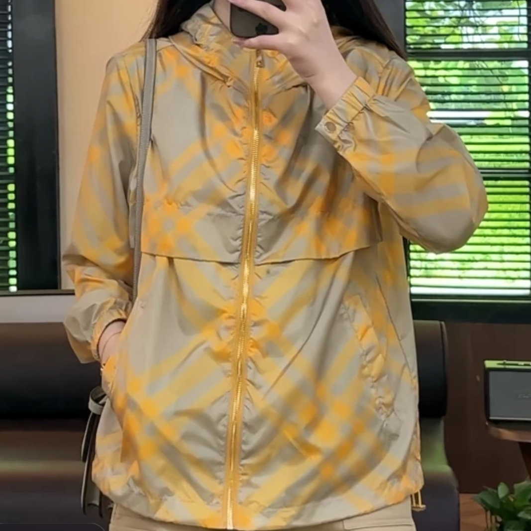 【大牌】夏季新款时尚格纹防晒休闲气质百搭夏季显瘦情侣登山服