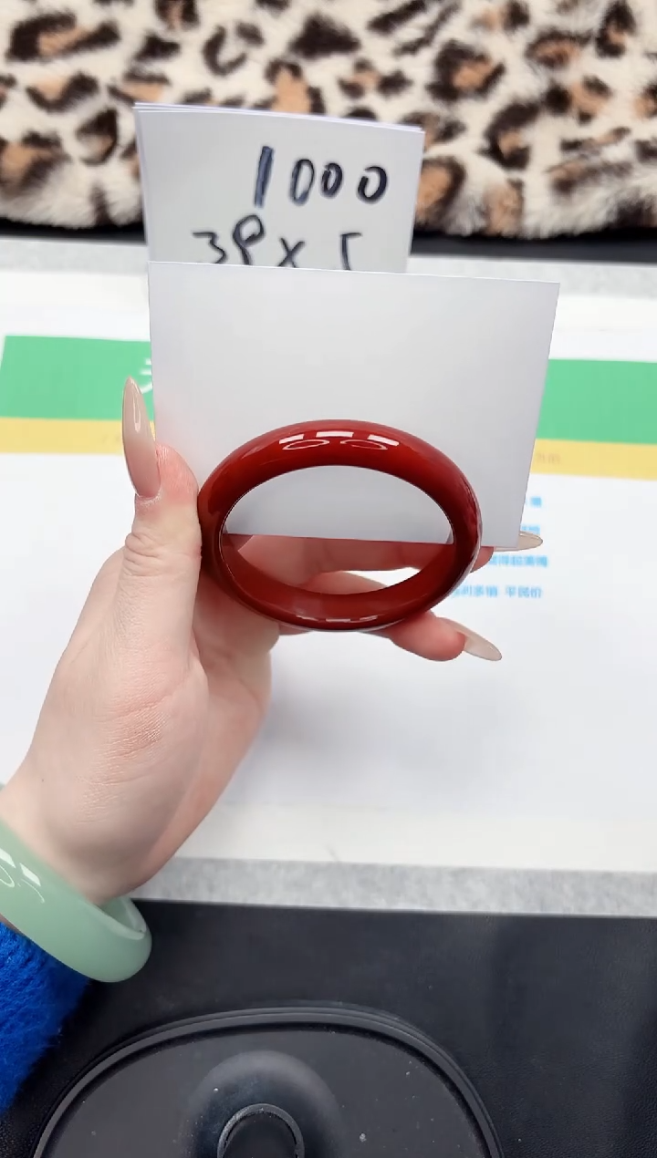 【闪购商品】石英质玉手镯未镶嵌34-57