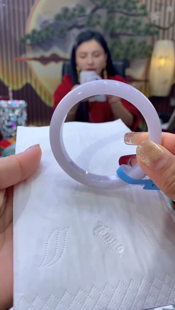 【闪购商品】翡翠手镯未镶嵌多人00230