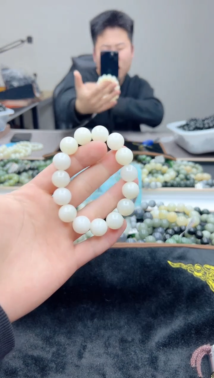 【闪购商品】和田玉手串未镶嵌14